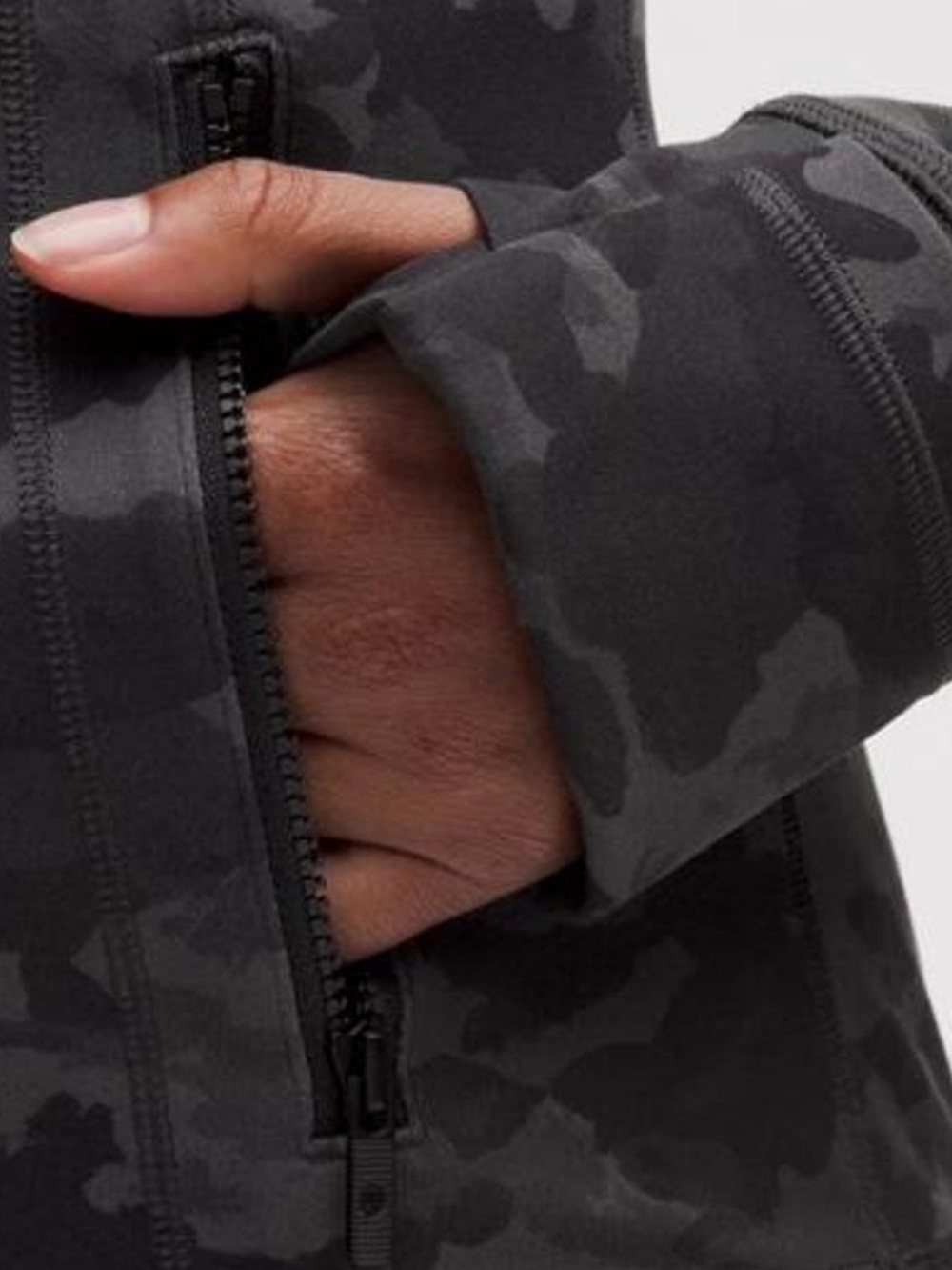Lululemon Nulu Thawed Camo Black Multi size 8 - Picture 8 of 9